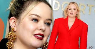 Bridgerton's Penelope Isn't The Only Character To 'Glow Up' In Season 3