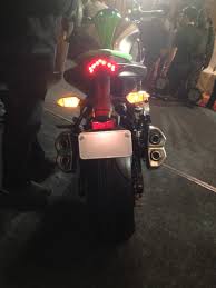 Comes with the givi gear pod and key. Live Kawasaki Ninja 1000 Launched At Inr 12 5 Lakhs