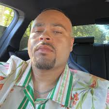 Joseph Lebron Jr. (@joe.skii.5) • Facebook