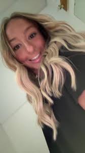 Julia Root (@julia_root4)