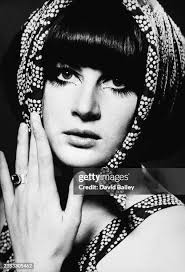 95 Carolyn Bailey Photos & High Res Pictures