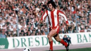 Gerhard gerd müller (german pronunciation: Gerd Muller Biography Age Son Stats Awards Relationship With Thomas Muller Abtc