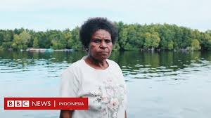 Hutan bakau juga dapat menjadi sumber energi dan menjaga perubahan cuaca. Kisah Para Pelestari Hutan Bakau Khusus Perempuan Di Teluk Youtefa Papua Hutan Perempuan Sudah Jadi Satu Dengan Adat Kami Bbc News Indonesia