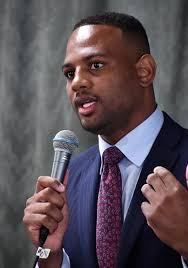 Questions About Campaign Finances, Ward 7 Dems' Influence Dominate Council  Race