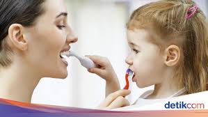 Ini Risiko Jika Anak Belum Bisa Berkumur Diberi Pasta Gigi Berfluoride