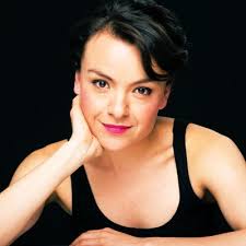 Karla Meneses (@karla_meneses_)