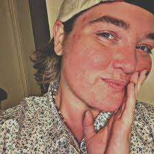 we brought a funktion-ones into a bakery and threw a free show and it went  like...🥖🥖🥖 full mix dropping soon song: EAZYBAKED x DAILY BREAD