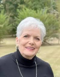 Jill Hubbell's Instagram, Twitter & Facebook