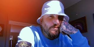 Matt Pike's Instagram, Twitter & Facebook