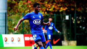 Founded in 1919, it is one of the oldest portuguese sports clubs. South African Starlet Sithole Makes Primeira Liga Debut For Belenenses After Beating Coronavirus Goal Com