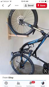 Pin Von Roberto Sanches Auf Garage Fahrradkeller Wohnung Fahrrad Aufbewahrung Garage Fahrrad Aufbewahrung
