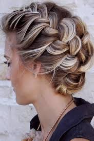 27 Terrific Shoulder Length Hairstyles To Make Your Look Special Braided Hairstyles Updo Hair Styles Womens Hairstyles