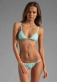 This is a subreddit dedicated to real women with real camel toe. Camel Toe