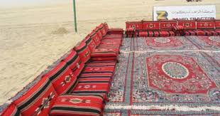 Photos Vivastreet Photo2 Arabic Majlis Arabic Sofa On Mattresses Store Design Interior Store Design Bedouin Decor