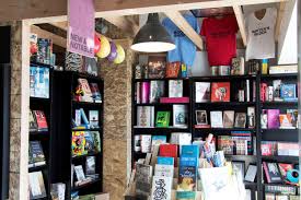 A Cozy New Bookstore Called Writer S Block Is Now Open In Downtown Las Vegas At 1020 Fremont St Photo By Nancy Higg Downtown Las Vegas Writers Block Downtown