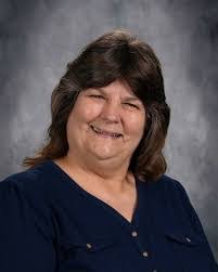 Kari Shoemaker's Instagram, Twitter & Facebook