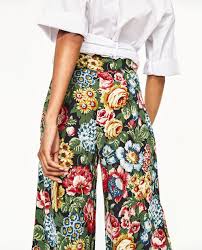 Culotte Broek Met Bloemenprint Slipjes Broeken Dames Zara Nederland Bloemenprint Broeken Kleding