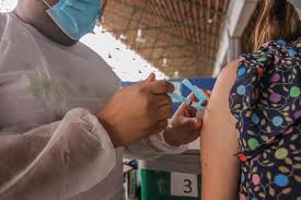 Campinas reabre agendamento da vacina para pessoas com mais de 43 anos; Covid 19 Caruaru Amplia Vacinacao Para Pessoas Acima De 52 Anos Caruaru E Regiao G1