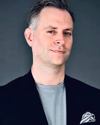 Paul Max Tipton (bass-baritone)