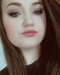 Amber Eldridge (@amberr.eldridgee) • Instagram photos and videos