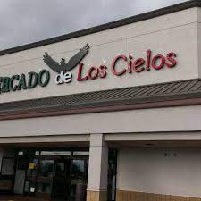 Located inside desert sky mall, this boutique marketplace is home to over 200 small shops and eateries! Mercado De Los Cielos Phoenix Az