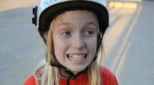 Die erste Frau die SOTY wird! Real Skateboards Hayley Wilson ist Slam  Skater of the Year