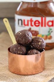 The Best Ever Healthy Nutella Bliss Balls Made With Just 3 Ingredients Dates Hazelnuts Cocoa Powder Thermomix Conventio Healthy Nutella Food Nutella