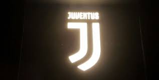 Use these free juventus png #34280 for your personal projects or designs. Juventus Turin Hat Neues Logo Vereinswappen Spaltet Die Fans Kolner Stadt Anzeiger