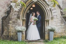 What are the current wedding restrictions in england? Weddings The Church Of England