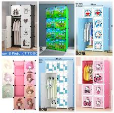 Harga lemari portable bahan plastik ini sekitar 700 ribu rupiah. Terlariss Lemari Pakaian Plastik 8 Pintu 4 Pintu Motif Karakter Lemari Plastik 8 Susun 4 Susun Lemari Plastik Portable Karakter Lemari Pakaian Anak Hard Plastic Lemari Baju Multifungsi Dengan