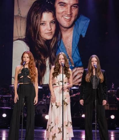 SHOCKING MOMENT FROM GRACELAND — Fans believed they had witnessed every chapter of the Presley legacy, but nothing could have prepared them for what unfolded at Graceland last night. Riley Keough, Harper,