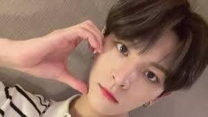 方毅家】n.SSign LAURENCE 231107 生日直播HAPPY LAURENCE DAY_哔哩哔哩_bilibili