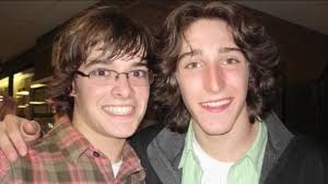 I can't believe that they were friends before Broadway ehh this picture tho