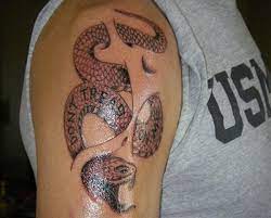 It refers to the gadsden flag which want to know more about gadsden tattoo? 20 Don T Tread On Me Tattoo Designs Hative