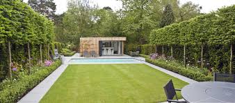 Landscape Architecture Firm Janine Pattison Studios Uses Pleached Hornbeams In Straight Rows To Line Both Landscape Design Contemporary Garden Garden Design