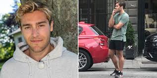 Benjamin ingrosso | back to index | 03/17 10:35 edt. Benjamin Ingrossos Heta Gymdejt Avslojad Stoppa Pressarna Kandisar Kandisnytt Hant Extra Se Hor Noje