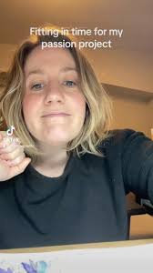 Did not want to show up for my art today but I made some time and I’m so  glad I did 💛 sending you all light and love !