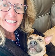 Tina Gendron's Instagram, Twitter & Facebook