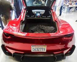 Tesla Roadster 2020 Diklaim Jadi Mobil Listrik Tercepat