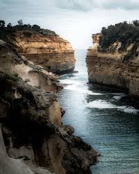 Loch Ard Gorge Great Ocean Road Victoria Australia 1350x1080 Oc Ig Mvttmic Music Indieartist Chi Australia Photos Victoria Australia Landscaping Images