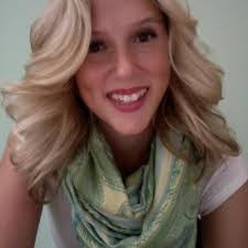 Eleanor Melanson's Instagram, Twitter & Facebook