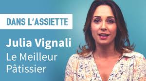 Amateur bakers compete together to see who can make the best pastry, a discipline renowned for its rigor, but also for its creativity and. Dans L Assiette De Julia Vignali Presentatrice Du Meilleur Patissier Youtube