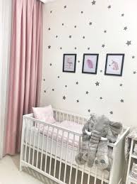 Bebek odası sticker ve bordürlerle odalara şık dokunuş. Cocuk Ve Bebek Odasi Sticker Icin 180 Fikir Bebek Odasi Bebek Cocuk