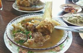 It is one kind of food that is differently interpreted by each person. Sup Gearbox Kedai Makan Zuraini Kota Bharu Kelantan Cerita Ceriti Ceritu Mamapipie