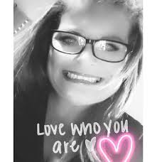 I'm a mom of 4 and a proud nana of 2