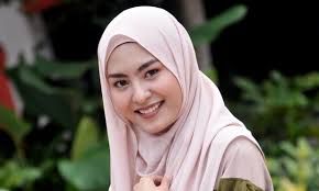 Pada artikel kali ini, k. Biodata Ringkas Wany Hasrita Penyanyi Lagu Menahan Rindu Picisan Hakim Ramli