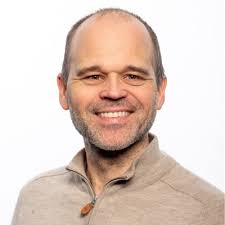 Steps to Become a Product Development Manager