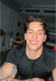 Parker York Smith Hairstyle