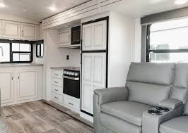 We put a whole new floor down, fixed a soft spot on the back, replaced all the damaged back end spots. Keystone Rv First Look At 2021 Models