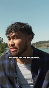 Simu Liu does the spirit tunnel